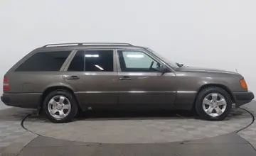 Mercedes-Benz W124 1991 года за 1 150 000 тг. в Астана фото 4