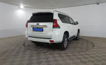 Toyota Land Cruiser Prado 2017 года за 21 990 000 тг. в Шымкент