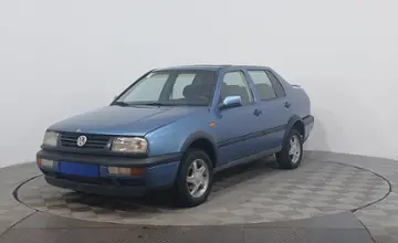Volkswagen Vento 1994 года за 990 000 тг. в Астана фото 1