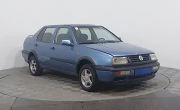 Volkswagen Vento 1994 года за 990 000 тг. в Астана фото 3