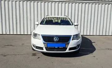 Volkswagen Passat 2010 года за 2 225 000 тг. в Тараз фото 2