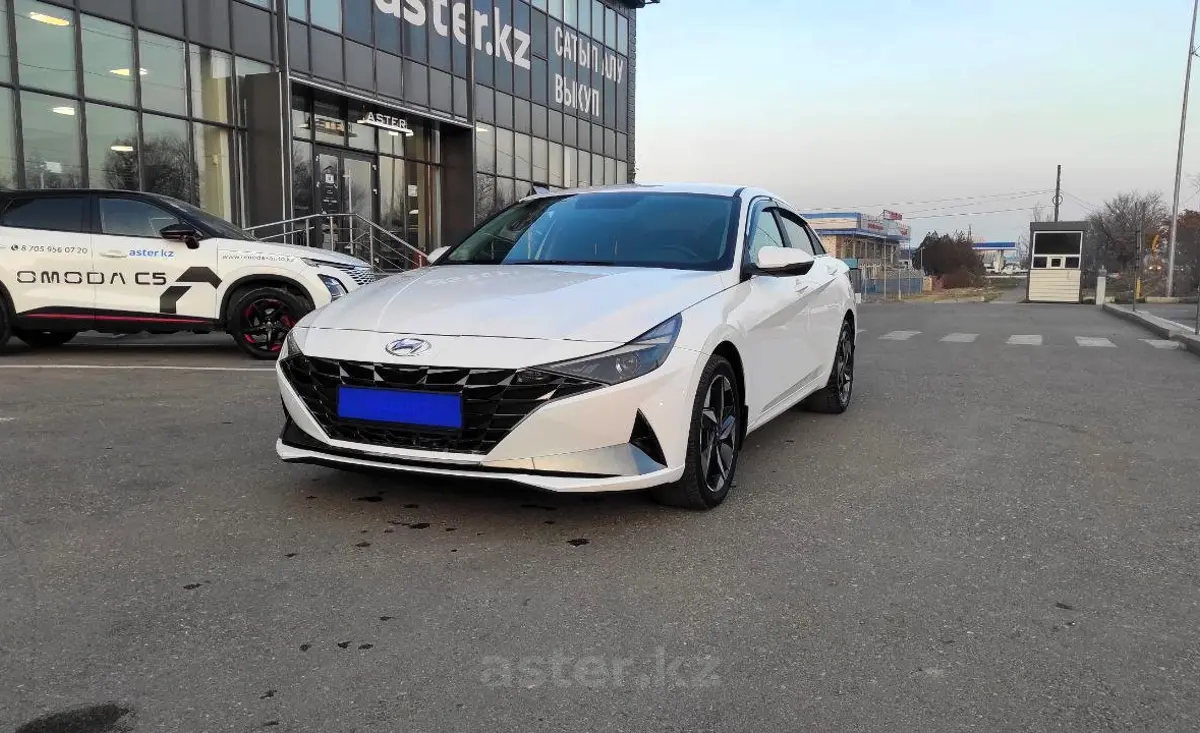 2023 Hyundai Elantra