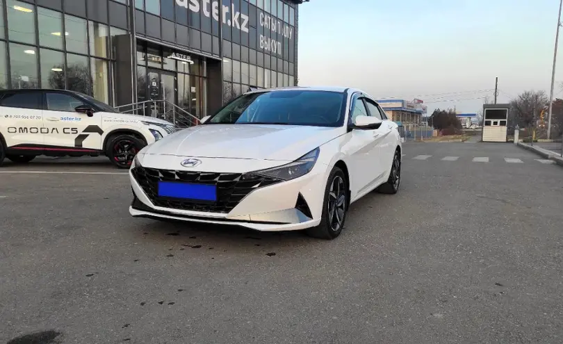 Hyundai Elantra 2023 года за 9 790 000 тг. в Тараз