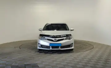 Toyota Camry 2014 года за 7 990 000 тг. в Алматы фото 2