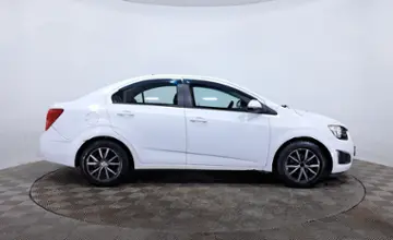 Chevrolet Aveo 2014 года за 2 990 000 тг. в Астана фото 4