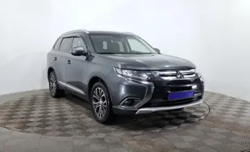 Mitsubishi Outlander 2015 года за 9 390 000 тг. в Астана фото 3