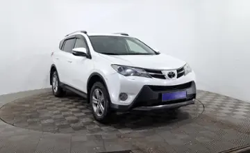 Toyota RAV4 2015 года за 9 990 000 тг. в Астана фото 3
