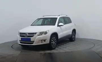 Volkswagen Tiguan 2009 года за 4 690 000 тг. в Астана фото 1