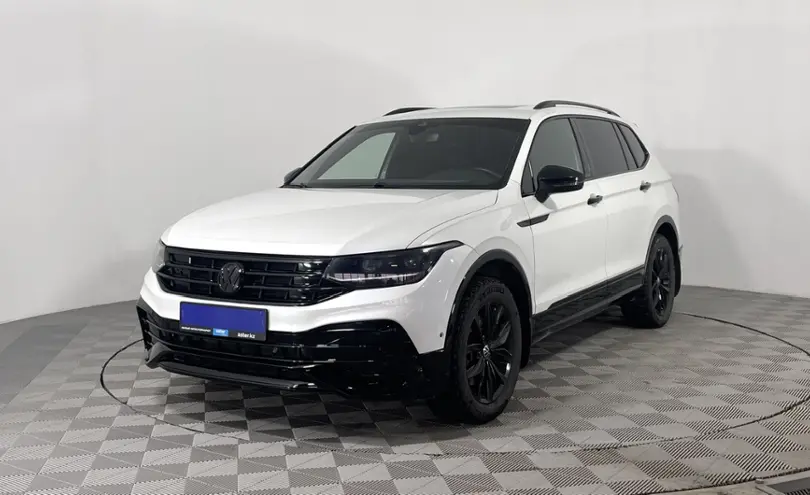 Volkswagen Tiguan 2023 года за 13 590 000 тг. в Караганда