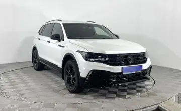 Volkswagen Tiguan 2023 года за 13 590 000 тг. в Караганда фото 3