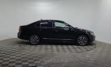 Volkswagen Jetta 2018 года за 7 590 000 тг. в Алматы фото 4