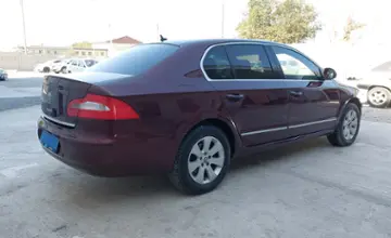 Skoda Superb 2010 года за 2 490 000 тг. в Тараз