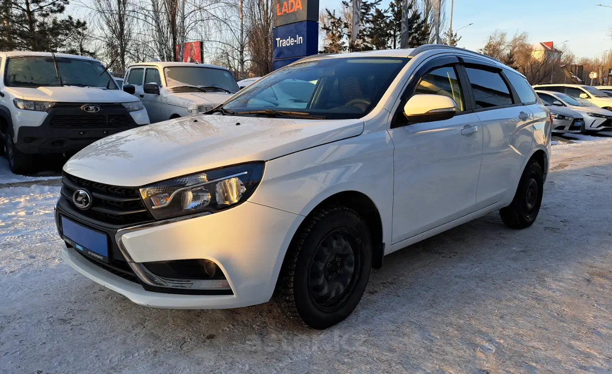 2022 LADA (ВАЗ) Vesta