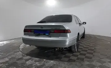 Toyota Camry 1998 года за 2 690 000 тг. в Павлодар