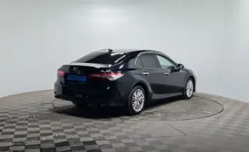 Toyota Camry 2019 года за 13 500 000 тг. в Алматы