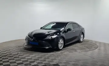 Toyota Camry 2019 года за 13 500 000 тг. в Алматы фото 1