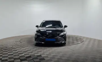 Toyota Camry 2019 года за 13 500 000 тг. в Алматы фото 2