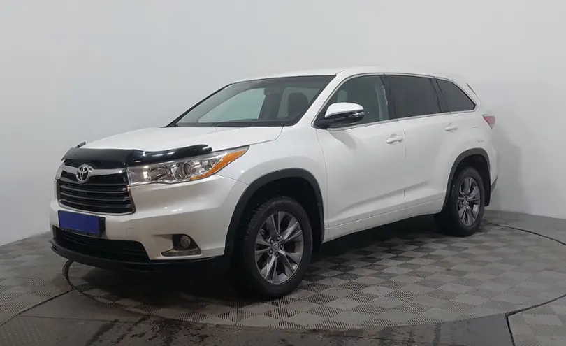 Toyota Highlander 2013 года за 13 200 000 тг. в Астана