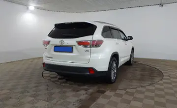 Toyota Highlander 2014 года за 14 990 000 тг. в Шымкент