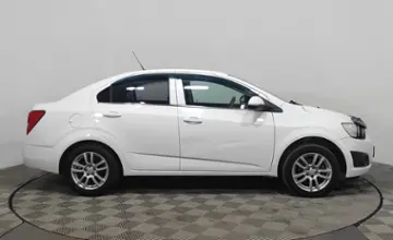 Chevrolet Aveo 2014 года за 3 490 000 тг. в Астана фото 4