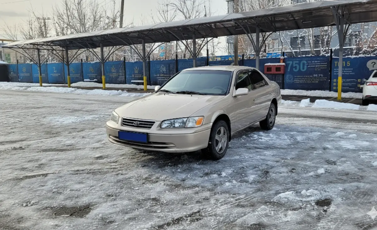 2001 Toyota Camry