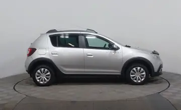 Renault Sandero 2019 года за 4 590 000 тг. в Астана фото 4