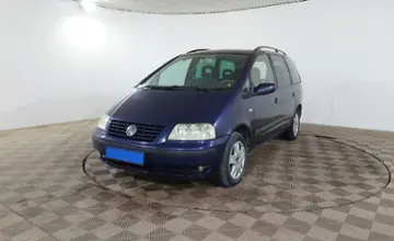Volkswagen Sharan 2002 года за 2 590 000 тг. в Шымкент фото 1
