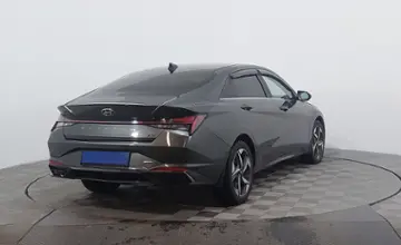 Hyundai Elantra 2021 года за 9 750 000 тг. в Астана