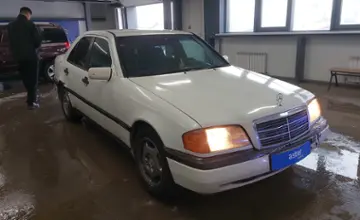 Mercedes-Benz C-Класс 1993 года за 990 000 тг. в Астана фото 2