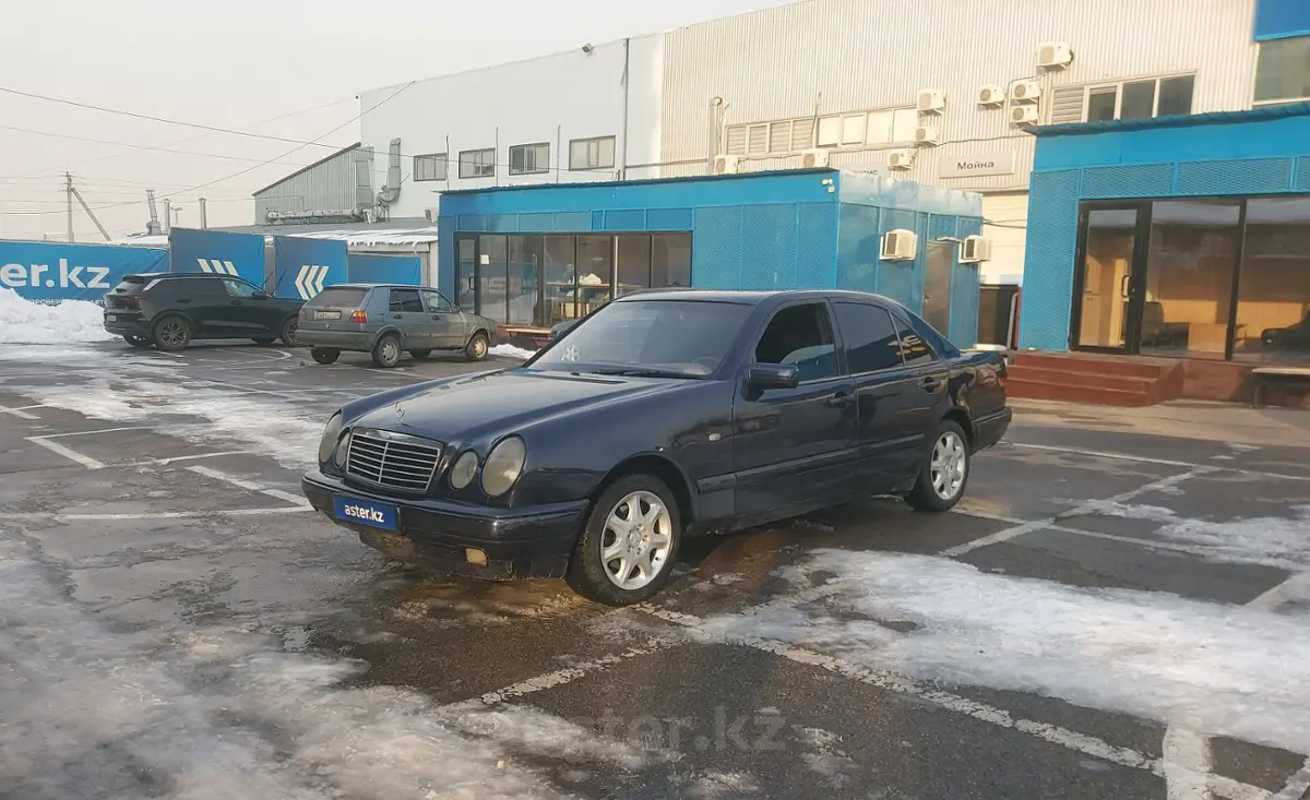 1995 Mercedes-Benz E-Класс
