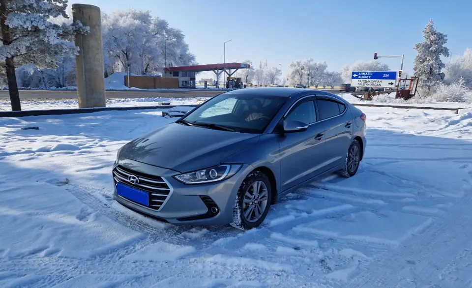 2018 Hyundai Elantra