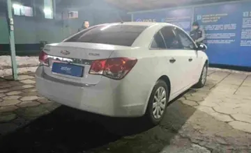 Chevrolet Cruze 2011 года за 2 590 000 тг. в Талдыкорган фото 3