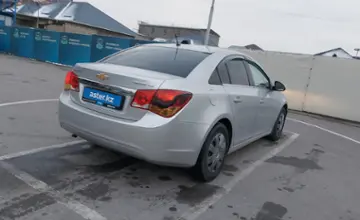 Chevrolet Cruze 2010 года за 3 290 000 тг. в Шымкент фото 3