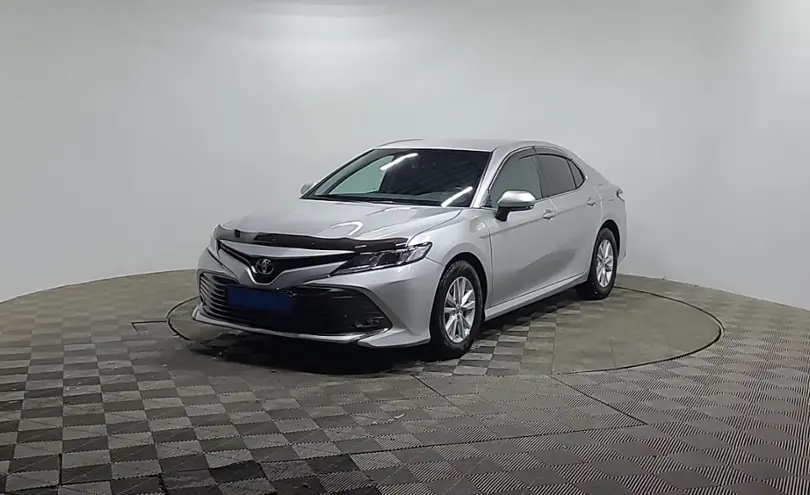 Toyota Camry 2020 года за 12 500 000 тг. в Алматы