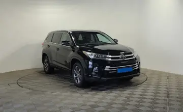 Toyota Highlander 2018 года за 16 490 000 тг. в Алматы фото 3