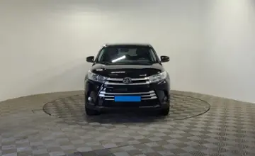 Toyota Highlander 2018 года за 16 490 000 тг. в Алматы фото 2