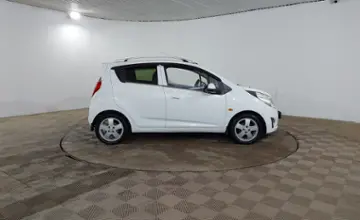 Chevrolet Spark 2011 года за 3 590 000 тг. в Шымкент фото 4
