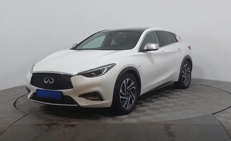 Infiniti Q30 2016 года за 9 990 000 тг. в Астана