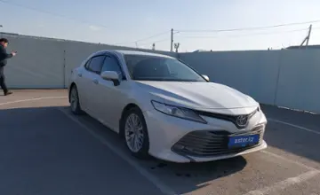 Toyota Camry 2019 года за 14 990 000 тг. в Шымкент фото 2