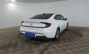 Hyundai Sonata 2023 года за 9 750 000 тг. в Шымкент