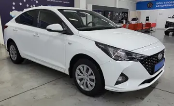 Hyundai Accent 2020 года за 5 690 000 тг. в Усть-Каменогорск фото 3