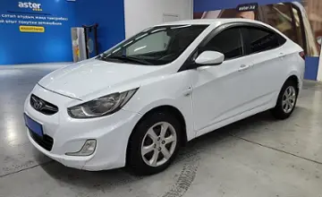 Hyundai Solaris 2012 года за 3 490 000 тг. в Усть-Каменогорск фото 1