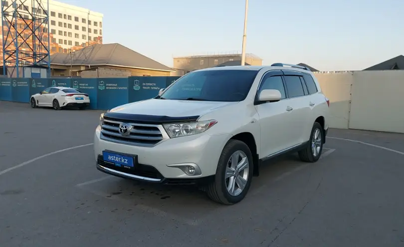 Toyota Highlander 2013 года за 15 500 000 тг. в Шымкент
