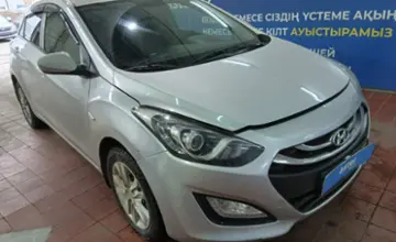 Hyundai i30 2014 года за 5 500 000 тг. в Астана фото 3