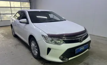 Toyota Camry 2015 года за 9 500 000 тг. в Павлодар фото 3
