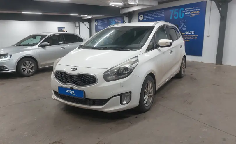 Kia Carens 2015 года за 7 700 000 тг. в Астана