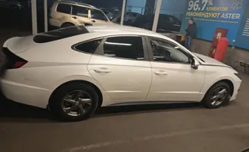 Hyundai Sonata 2021 года за 10 900 000 тг. в Алматы фото 4