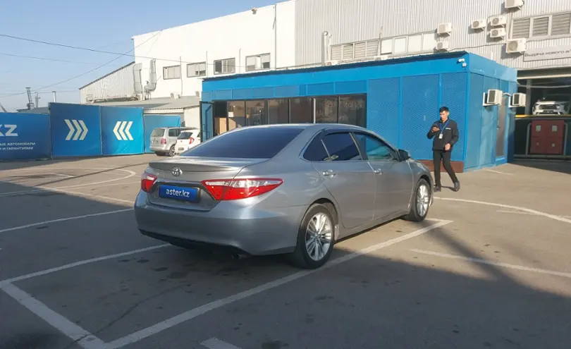 Toyota Camry 2015 года за 9 600 000 тг. в Алматы фото 3