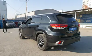 Toyota Highlander 2019 года за 22 000 000 тг. в Шымкент фото 4