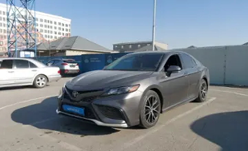 Toyota Camry 2020 года за 12 200 000 тг. в Шымкент фото 1